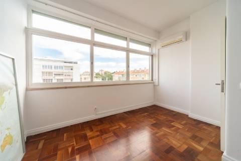 Penthouse Duplex na Infante Santo com Vista de Rio