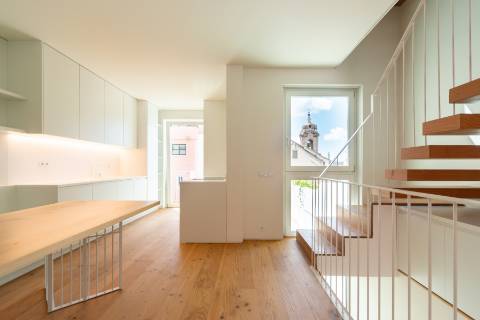 T3 com jardim e garagem. Um verdadeiro oásis no coração da Lapa