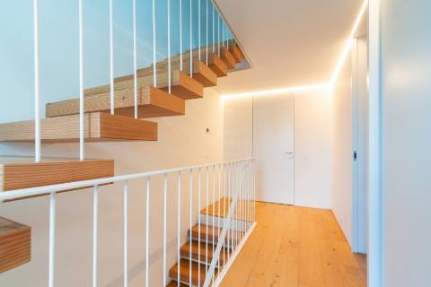 T3 com jardim e garagem. Um verdadeiro oásis no coração da Lapa