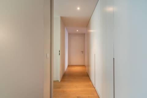 Apartamento T3 com Jardim Privativo junto à Avenida da Liberdade