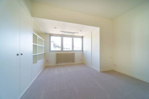 T4+2 Remodelado nas Amoreiras com vista