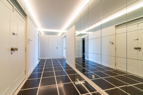 T4+2 Remodelado nas Amoreiras com vista