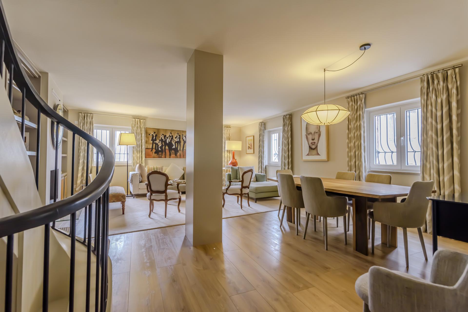 Apartamento T5 Triplex na Lapa