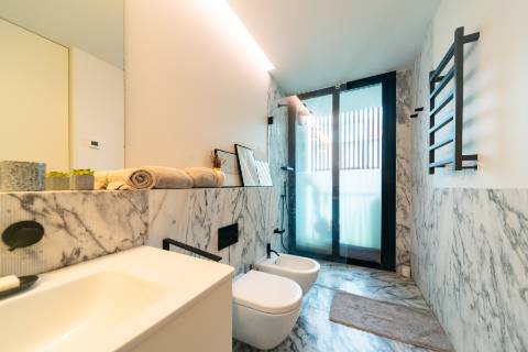 T2 (suites) com terraços, garagem e vista rio no empreendimento Villa Garcia!