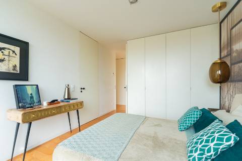 T2 (suites) com terraços, garagem e vista rio no empreendimento Villa Garcia!