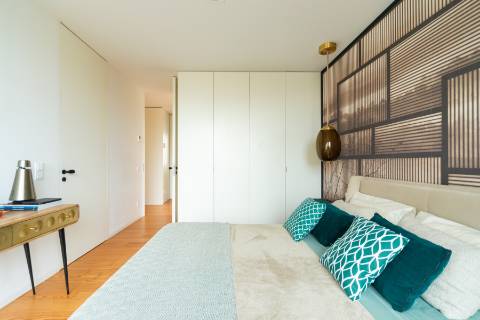 T2 (suites) com terraços, garagem e vista rio no empreendimento Villa Garcia!