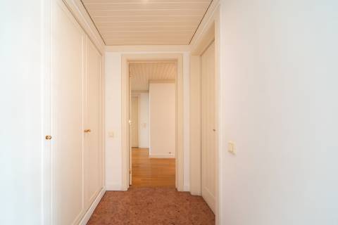 T3+2 em condominio de prestigio nas Amoreiras, com terraço e vista de Rio