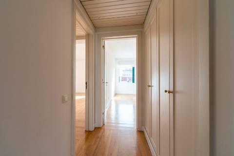 T3+2 em condominio de prestigio nas Amoreiras, com terraço e vista de Rio