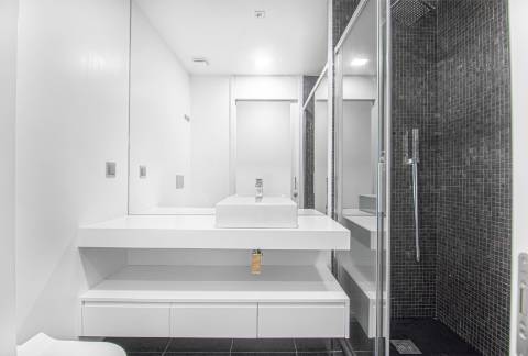 Apartamento T3, com garagem nas Avenidas Novas