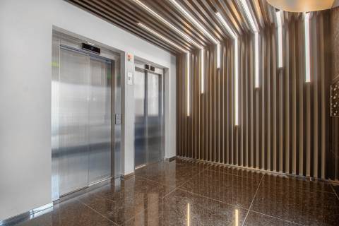 Apartamento T3, com garagem nas Avenidas Novas