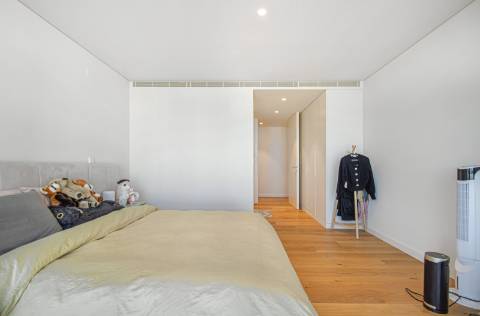 Apartamento T2 com varanda, estacionamento no Condomínio Infinity