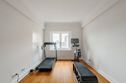 Apartamento T4+1 na Estrela