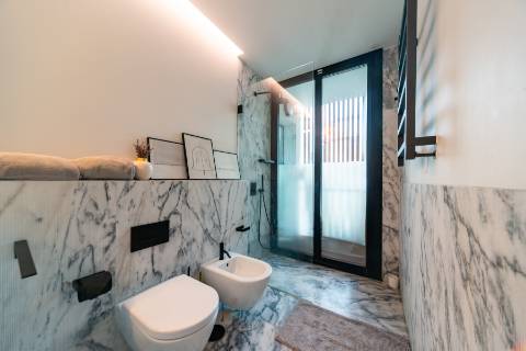 T2 (suites) com terraços, garagem e vista rio no empreendimento Villa Garcia!