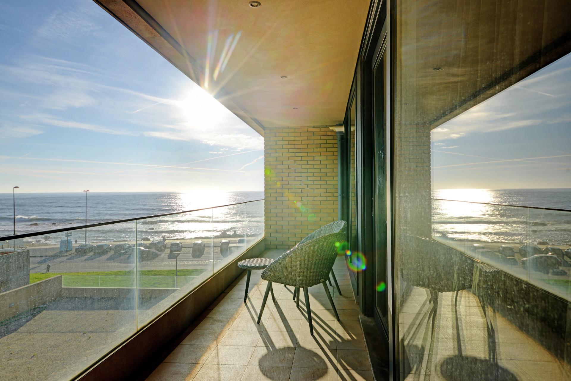 Excelente T3 em Canidelo com varanda vista Mar