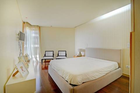 Excelente T3 em Canidelo com varanda vista Mar