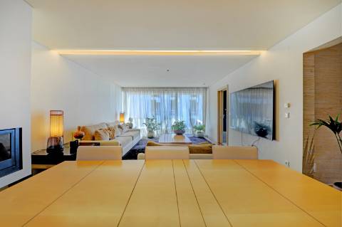 Excelente T3 em Canidelo com varanda vista Mar