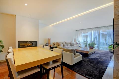 Excelente T3 em Canidelo com varanda vista Mar