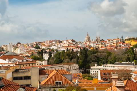 Charmoso apartamento T2 no Príncipe Real, com vistas verdadeiramente deslumbrantes.