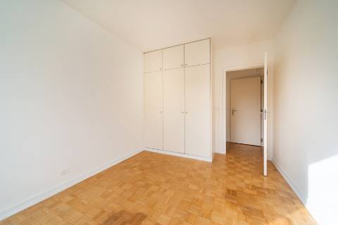 Apartamento T2 com lugar de garagem na Quinta da Luz