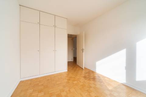 Apartamento T2 com lugar de garagem na Quinta da Luz