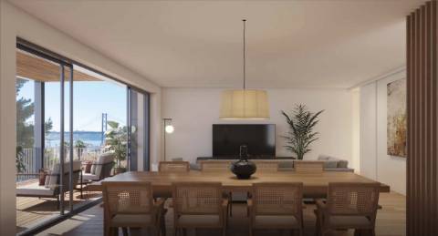 Apartamento T3 com varanda e estacionamento na Estrela