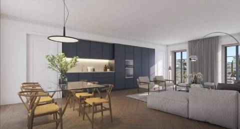 Apartamento T3 com varanda e estacionamento na Estrela