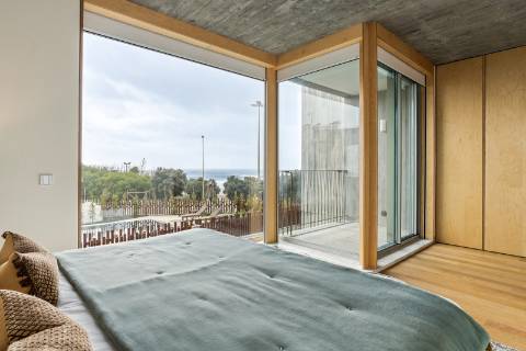 Moradia T4+1 com vista mar no Estoril