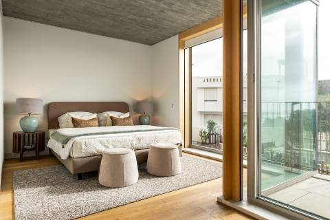 Moradias T3+1 com vista mar no Estoril