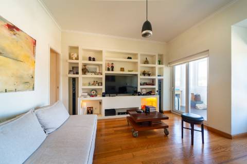 T1 em Campolide com estacionamento