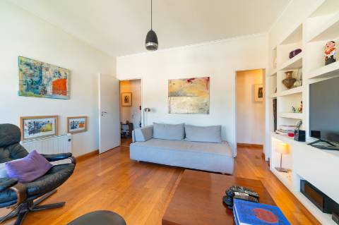 T1 em Campolide com estacionamento