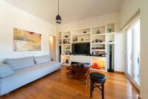 T1 em Campolide com estacionamento