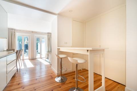 Apartamento T2 entre o Principe Real e Avenida da Liberdade