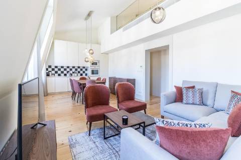 Apartamento T2 + 1 na Rua de Santa Justa