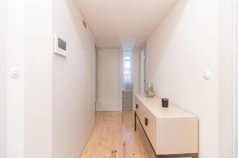 Apartamento T2 + 1 na Rua de Santa Justa