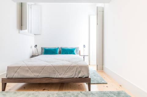 Apartamento T2 + 1 na Rua de Santa Justa