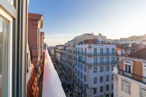 Apartamento T2 + 1 na Rua de Santa Justa