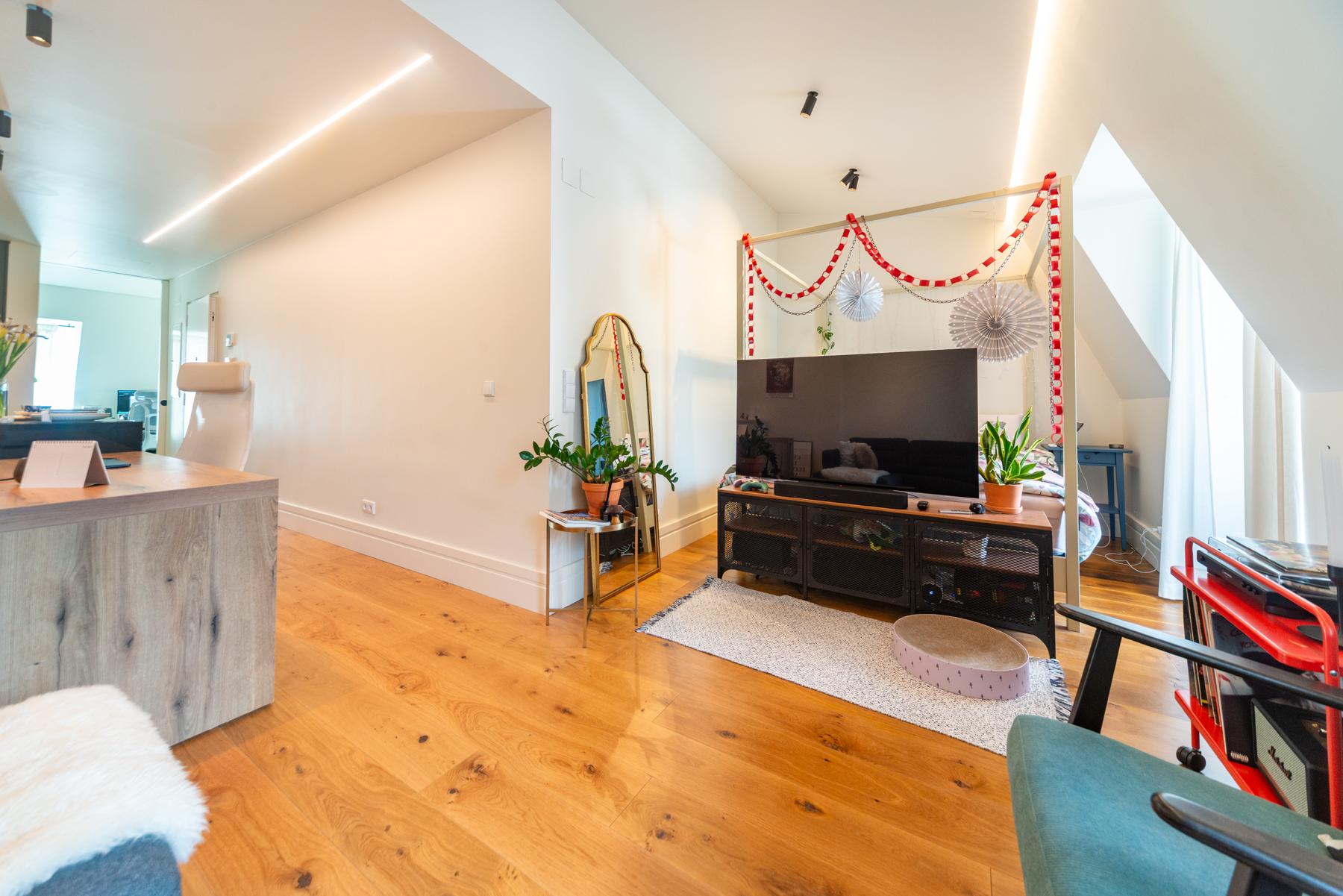 T1 Rooftop com terraço