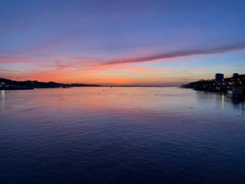 Apartamento T3 na primeira linha de Rio Douro