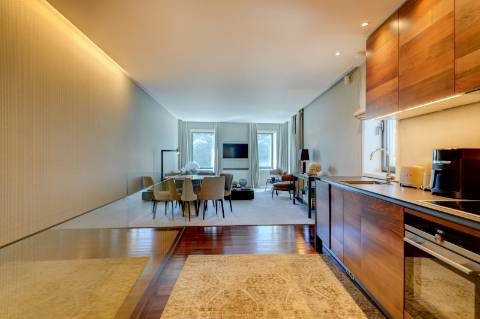 Apartamento T2 duplex com vista rio desafogada no Porto