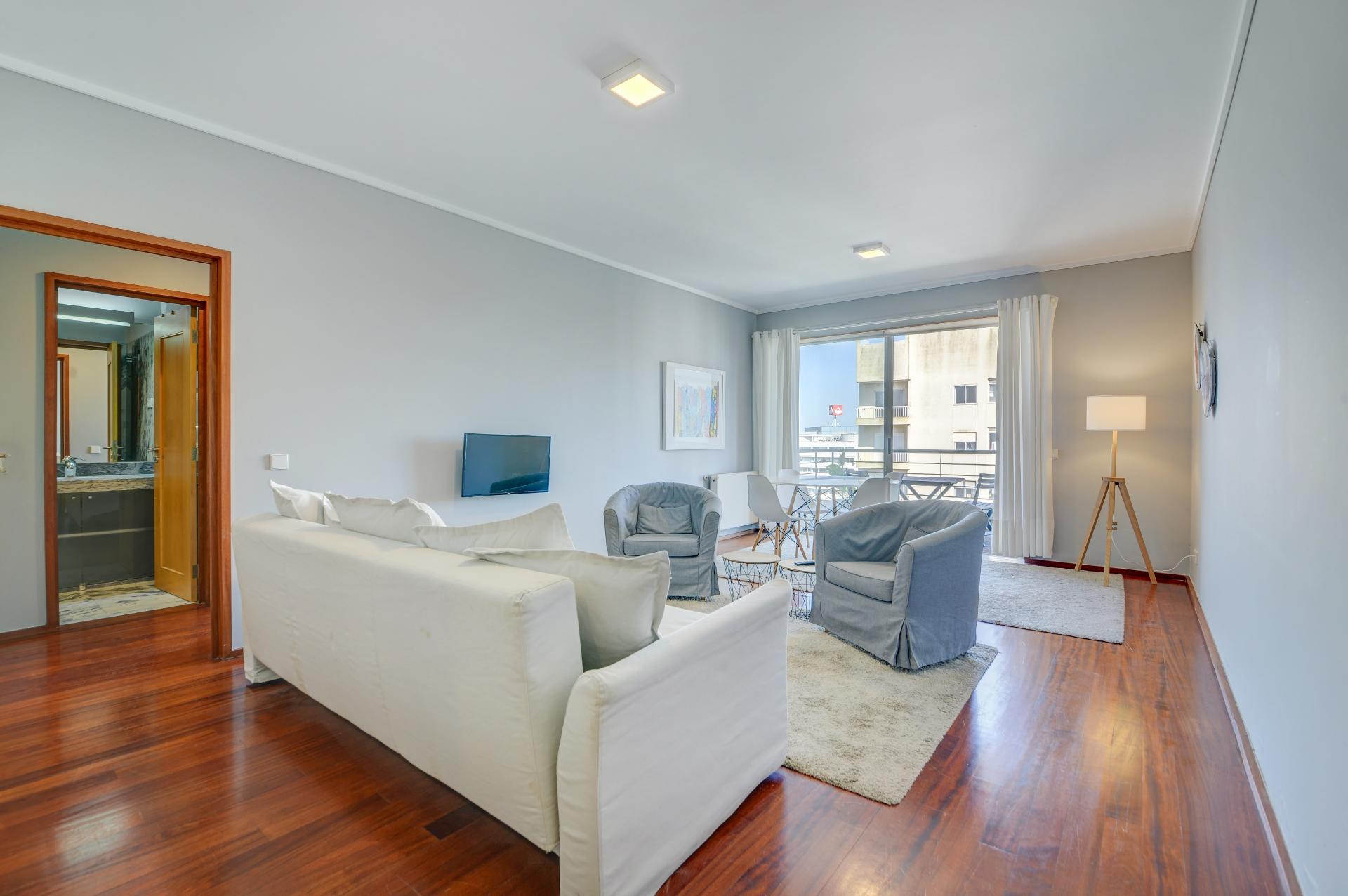 Apartamento T1 mobilado para arrendamento no Aviz, Porto