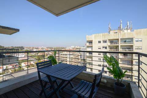 Apartamento T1 mobilado para arrendamento no Aviz, Porto