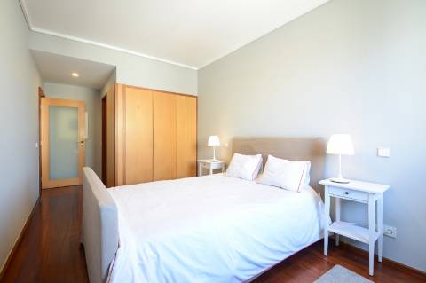 Apartamento T1 mobilado para arrendamento no Aviz, Porto