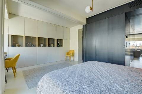 Apartamento T2 na Avenida da Boavista virado a poente