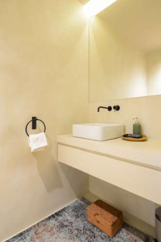 Apartamento T2 na Avenida da Boavista virado a poente