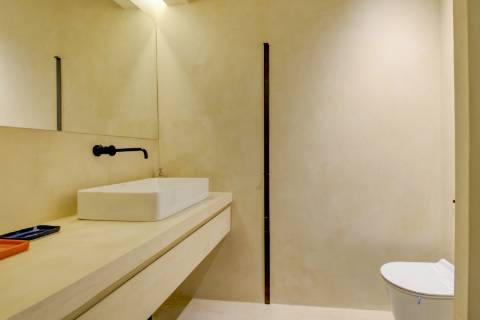 Apartamento T2 na Avenida da Boavista virado a poente