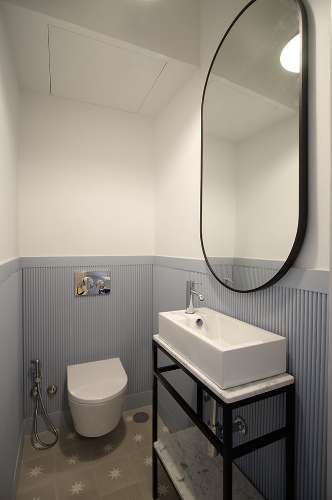 T2 + closet + Pateo. 75m2 area + 27m2 de Pateo totalmente renovada