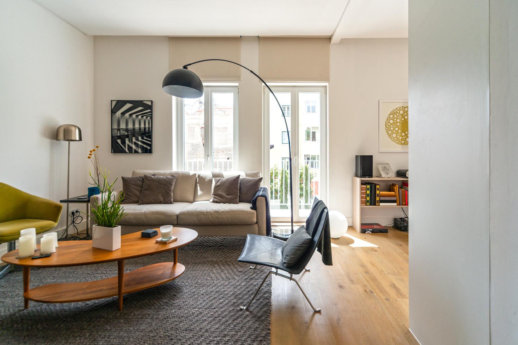 Apartamento T2 em prédio com elevador na Lapa