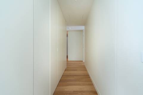 Apartamento T3 mobilado, no Príncipe Real, junto ao Jardim Botânico de Lisboa