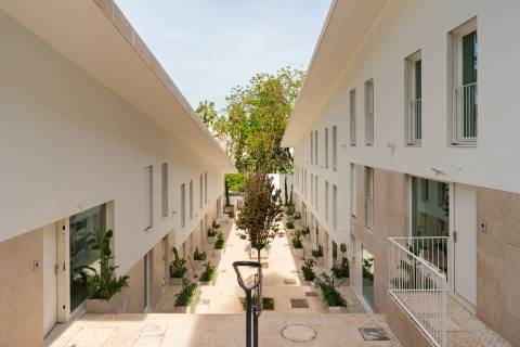 Apartamento T3 mobilado, no Príncipe Real, junto ao Jardim Botânico de Lisboa