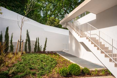 Apartamento T3 mobilado, no Príncipe Real, junto ao Jardim Botânico de Lisboa